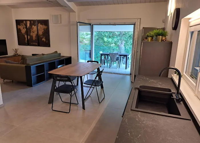 Апартаменты La